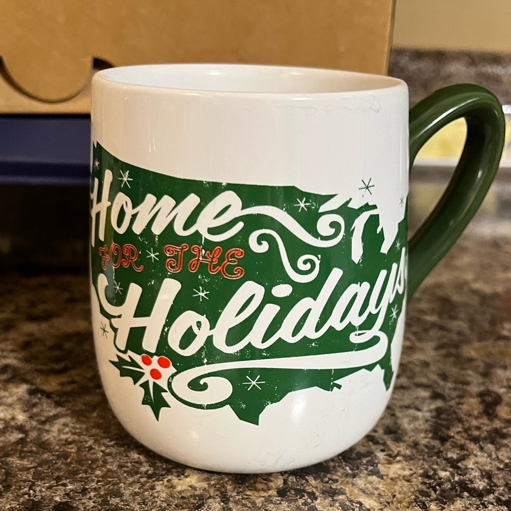 Home Holiday Green and White Mug